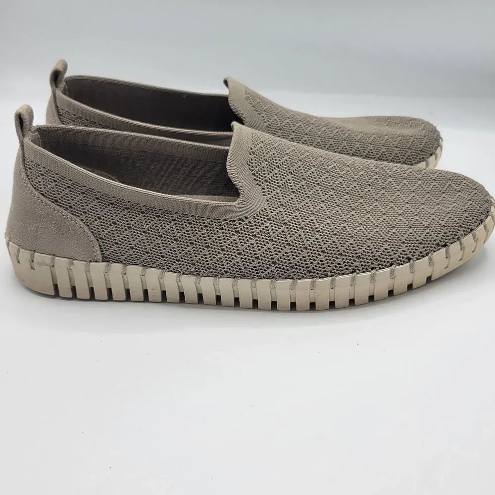 Skechers Women's 100148/TPE Sepulveda Blvd - Day Wishes Slip On Casual Shoes 10